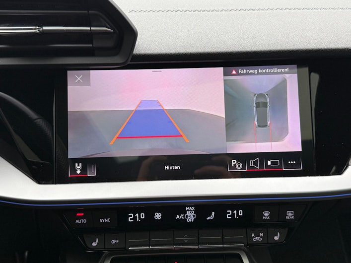 Vehicle image AUDI S3