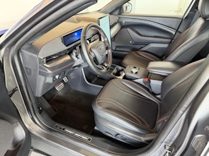 Vehicle image FORD Mustang Mach-E Extended AWD