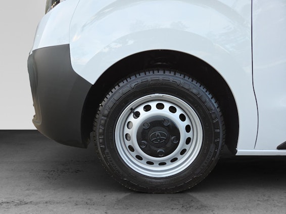 Vehicle image 8 Vehicle image 8