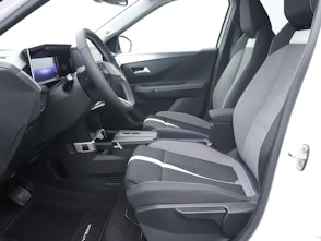 Vehicle image OPEL Frontera 1.2 T HEV 145 GS