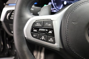 Vehicle image BMW 545e xDrive SAG