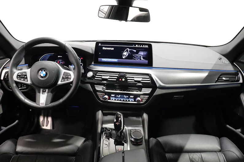 Vehicle image BMW 5 SERIES