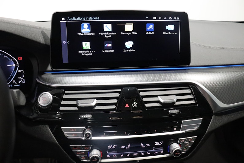 Vehicle image BMW 5 SERIES