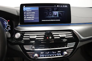 Vehicle image BMW 545e xDrive SAG