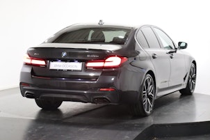 Vehicle image BMW 545e xDrive SAG