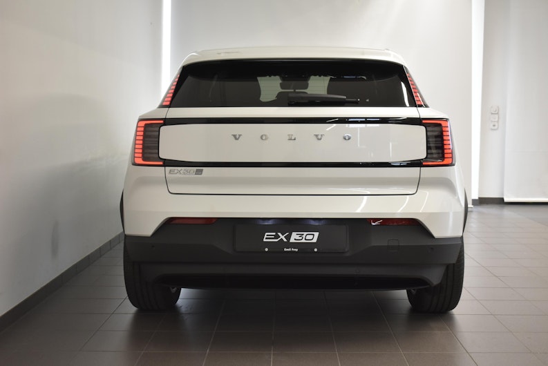 Vehicle image VOLVO EX 30