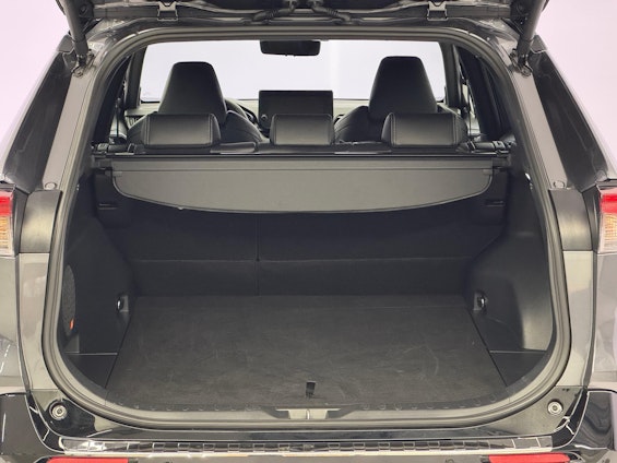 Vehicle image 6 Vehicle image 6