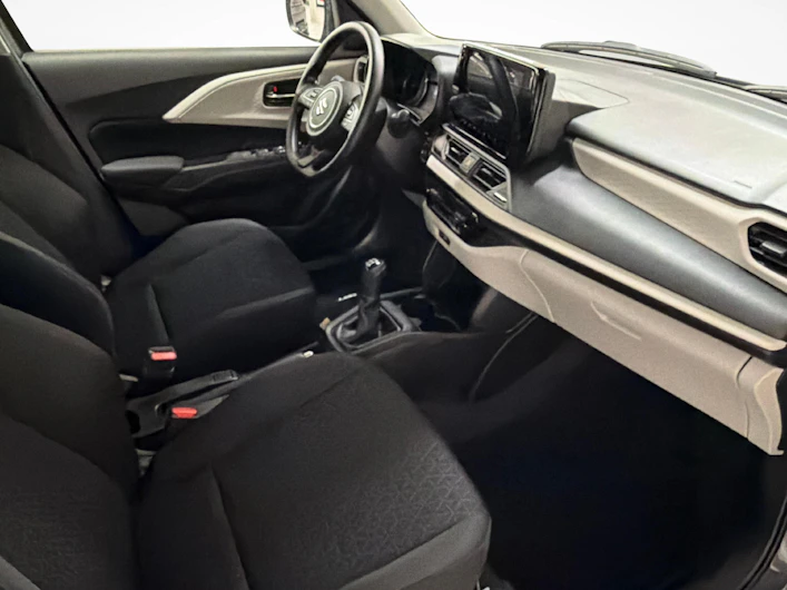 Fahrzeugbild SUZUKI SWIFT