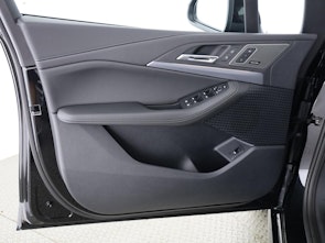 Vehicle image BMW 230e xDrive paddles Active Tourer