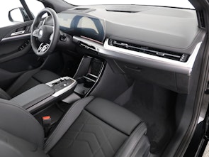 Vehicle image BMW 230e xDrive paddles Active Tourer