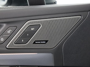 Vehicle image BMW 230e xDrive paddles Active Tourer