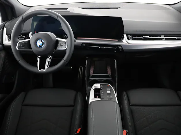 BMW 230e xDrive paddles Active Tourer