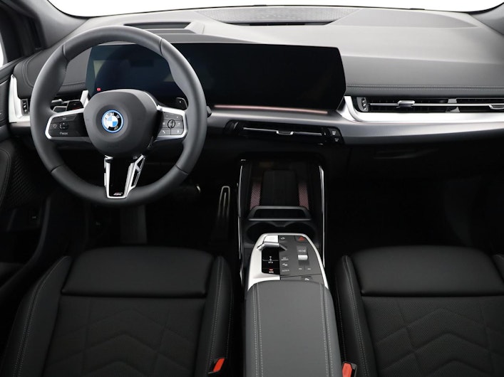Vehicle image BMW 2 SERIES