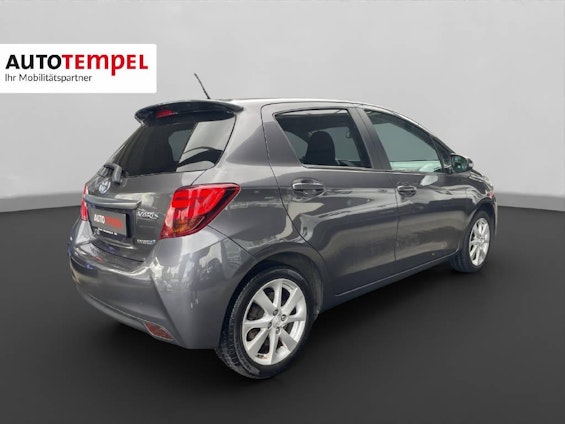 Vehicle image 6 Vehicle image 6