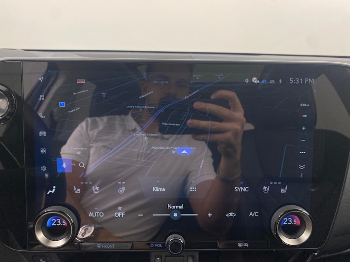 Vehicle image LEXUS NX