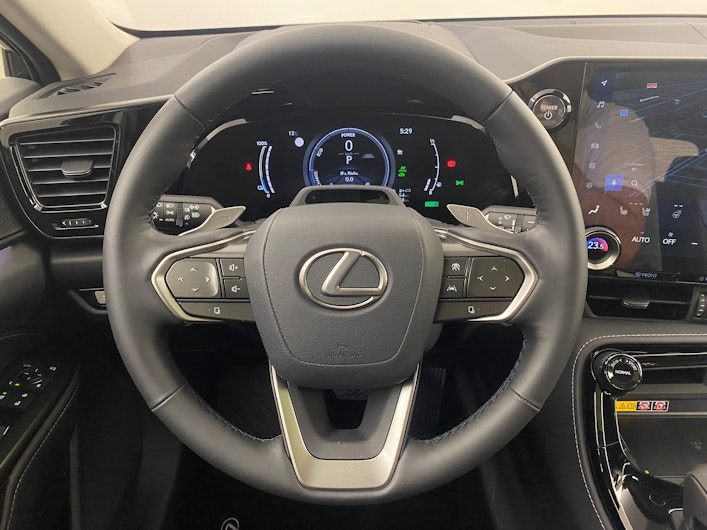 Vehicle image LEXUS NX