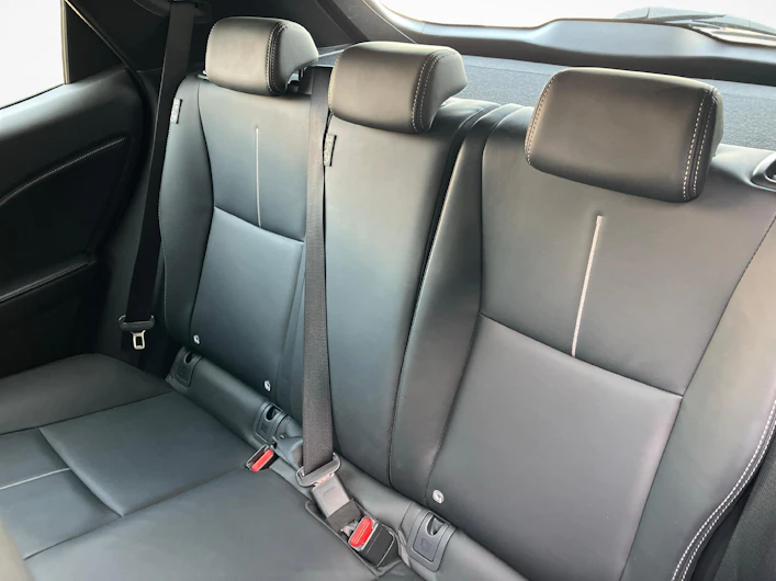 Fahrzeugbild LEXUS LBX