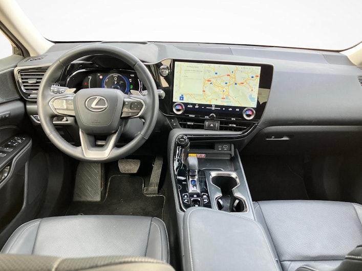 immagine del veicolo LEXUS NX