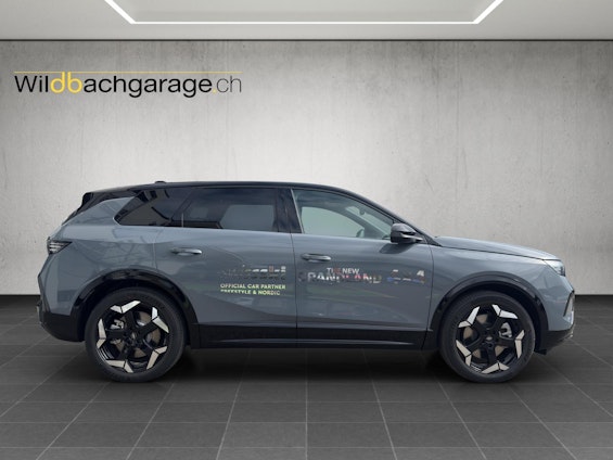 Vehicle image 5 Vehicle image 5