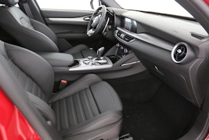 Vehicle image ALFA ROMEO Stelvio 2.0 Q4 280 Veloce