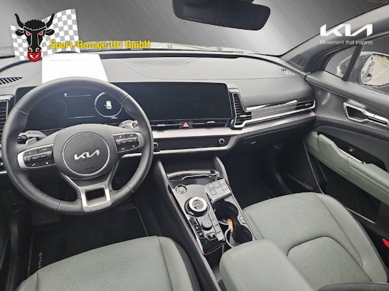 Vehicle image 9 Vehicle image 9