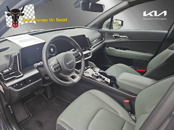 Vehicle image 8 Vehicle image 8