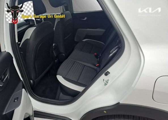 Vehicle image 10 Vehicle image 10