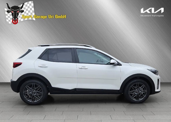 Vehicle image 6 Vehicle image 6