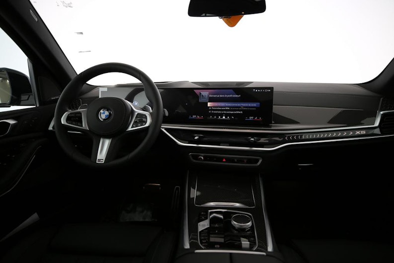 Vehicle image BMW X5