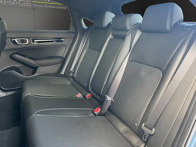 Honda Civic 2.0 i-MMD Advance