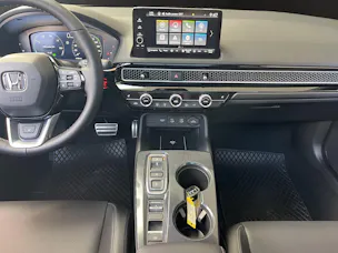 Honda Civic 2.0 i-MMD Advance