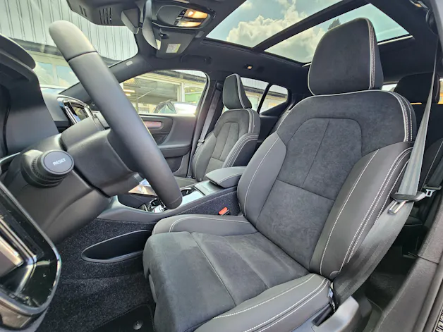 VOLVO EX40 Twin Performance Ultra AWD
