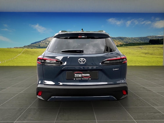 Vehicle image 3 Vehicle image 3