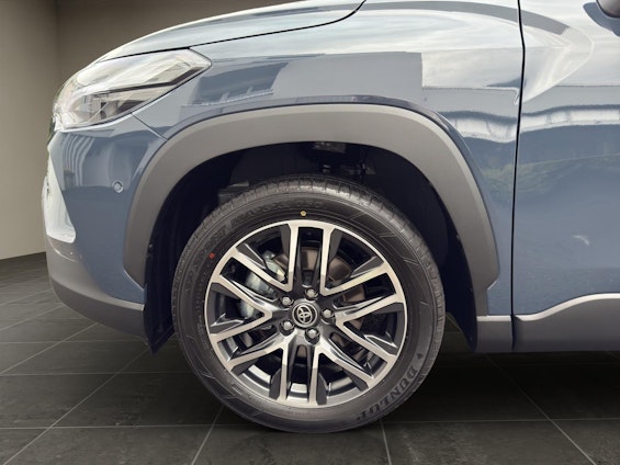 Vehicle image 18 Vehicle image 18