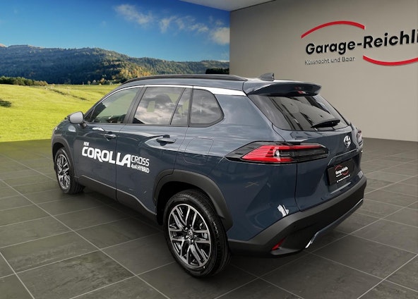 Vehicle image 2 Vehicle image 2