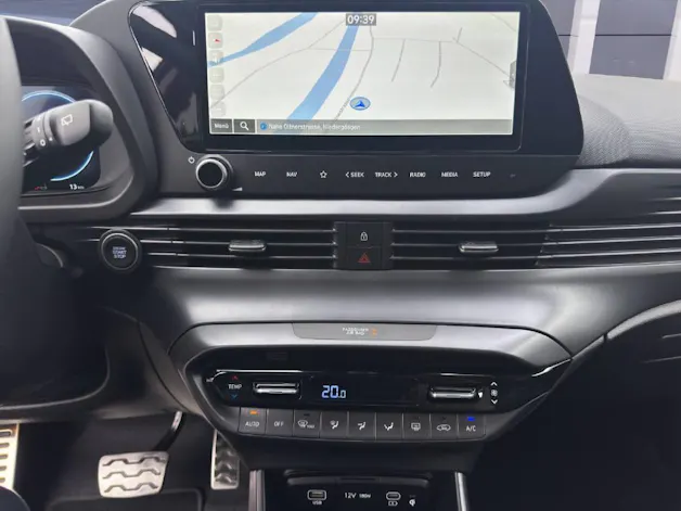 Hyundai BAYON 1.0 T-GDi 100 Amplia Safe Tec