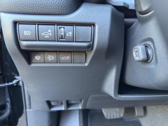 Vehicle image 13 Vehicle image 13