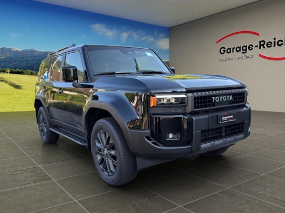 Vehicle image 6 Vehicle image 6