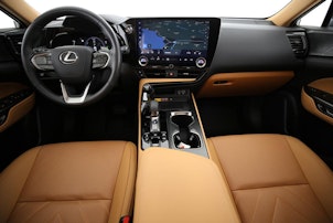 Vehicle image LEXUS NX 450h+ Excellence