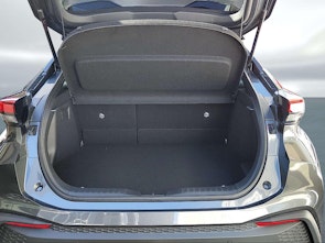 Vehicle image TOYOTA C-HR 2.0 PHEV Swiss Edition