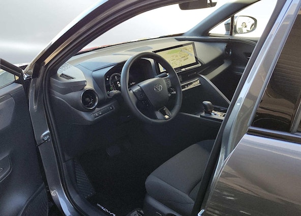 Vehicle image 12 Vehicle image 12