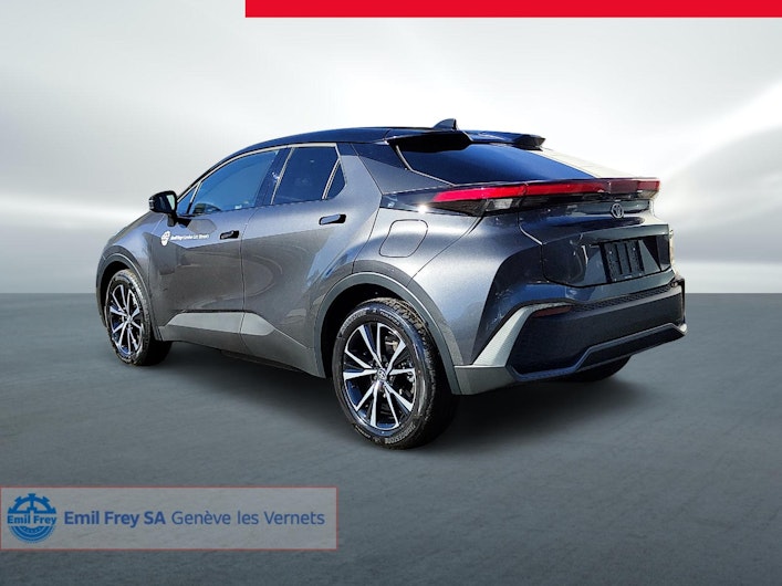 Vehicle image TOYOTA C-HR