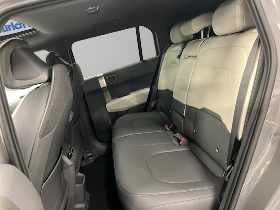 Vehicle image 11 Vehicle image 11