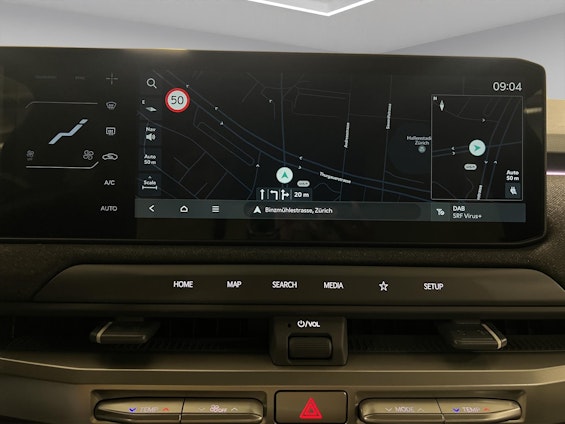 Vehicle image 9 Vehicle image 9