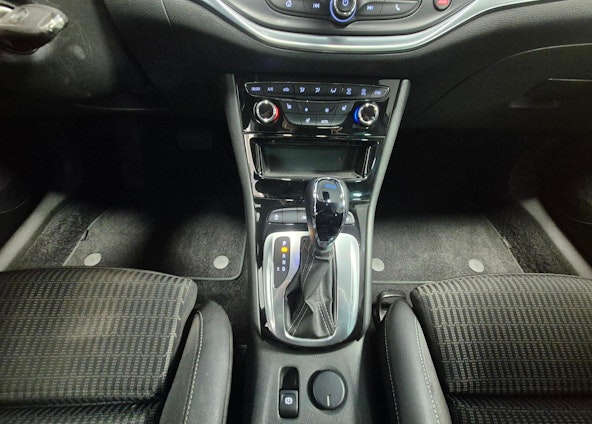 Vehicle image 11 Vehicle image 11