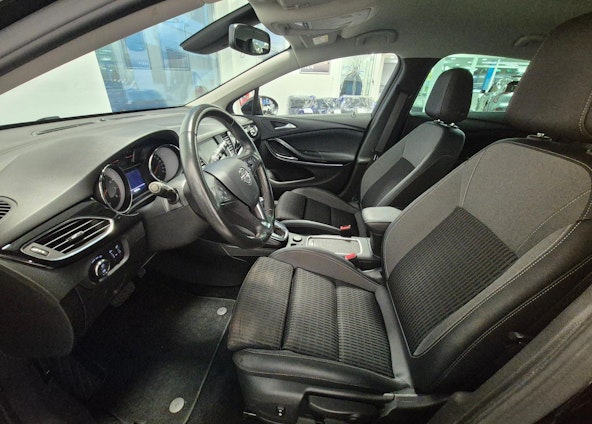 Vehicle image 5 Vehicle image 5