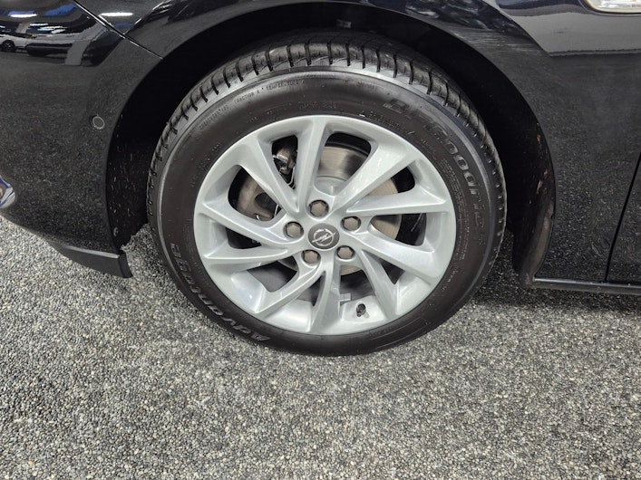 Vehicle image OPEL ASTRA