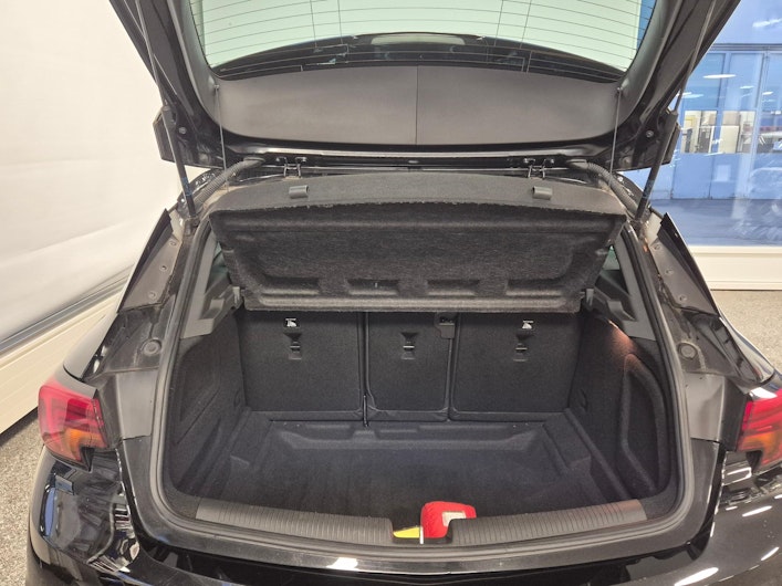 Vehicle image OPEL ASTRA