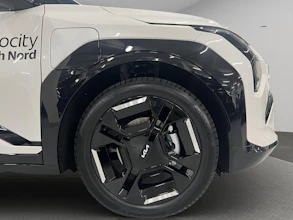 https://vehicle.imgix.net/3993853/5bfa4698-252b-482f-b6eb-51d9d8547d4e.jpg