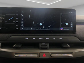 https://vehicle.imgix.net/3993853/98437218-20ff-4e78-a115-42eb41016f29.jpg